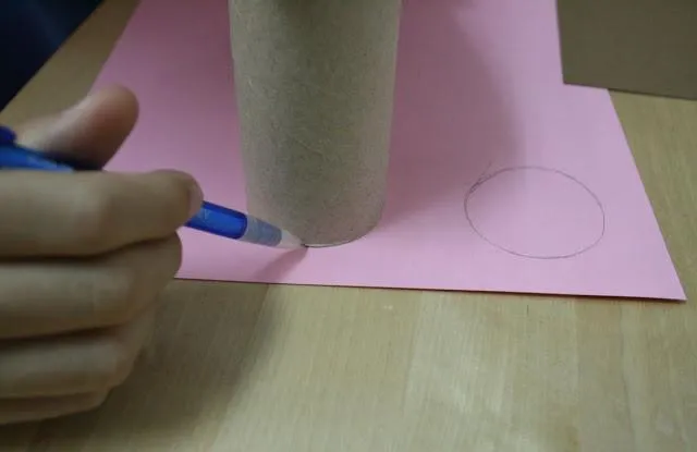 Disfraz de cerdito con cartulina - Paperblog