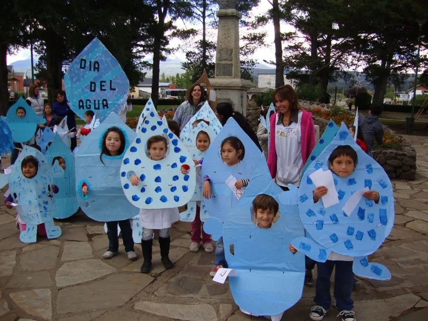 DISFRAZ DE GOTA DE AGUA - Imagui