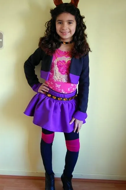 Disfraz de Monster High Clawdeen Wolf. Parte 1. Falda con olanes o ...