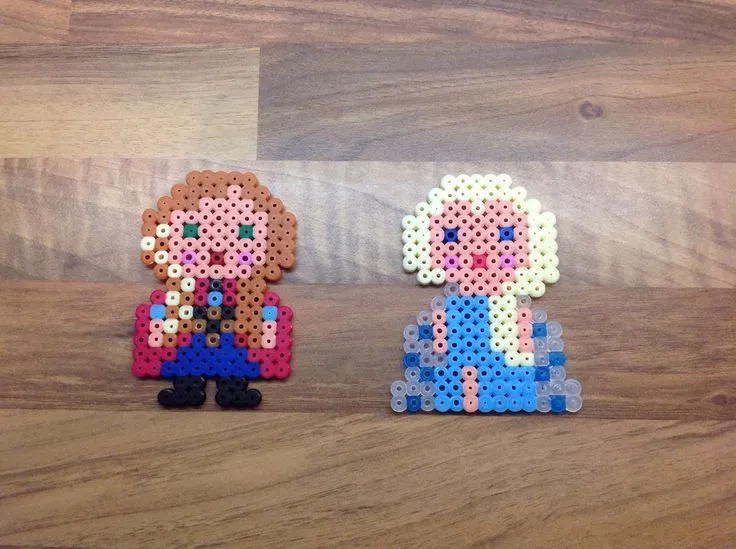 Disney Frozen Anna & Elsa Hama beads | Aqua beads | Pinterest