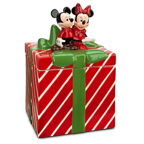 Disney Holiday Gift Guide 2013: Holiday Treats with the Kids ...