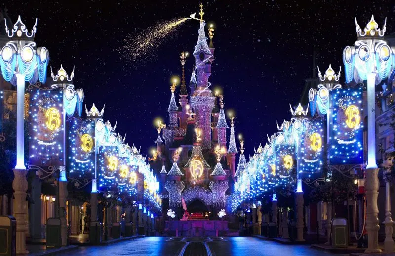 Disneyland Paris, eventos, promociones y medias pensiones