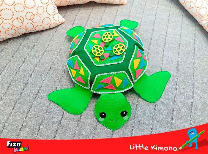 DIY: Cojín tortuga con plantillas | Fixo Kids