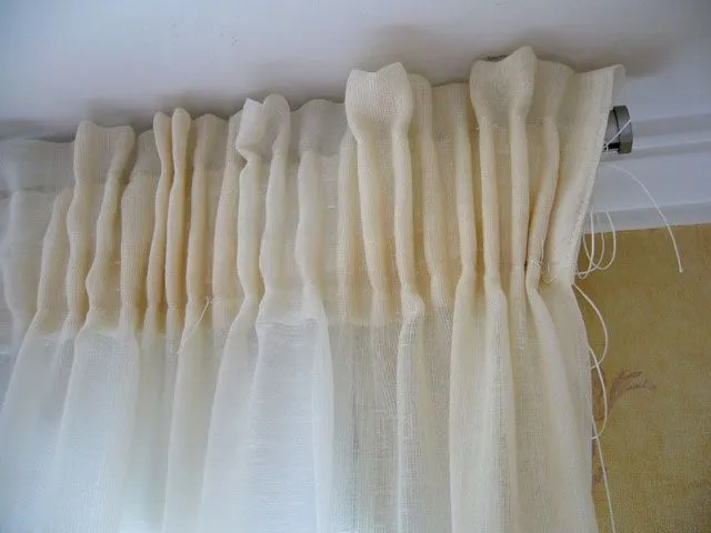 DIY: Cómo hacer unas cortinas. Fácil y barato : x4duros.