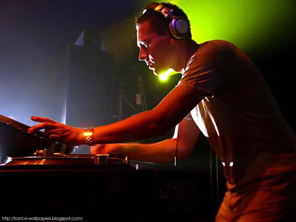 Dj Tiesto Wallpapers Seleccion Fondos de Musica Electronica - Taringa!