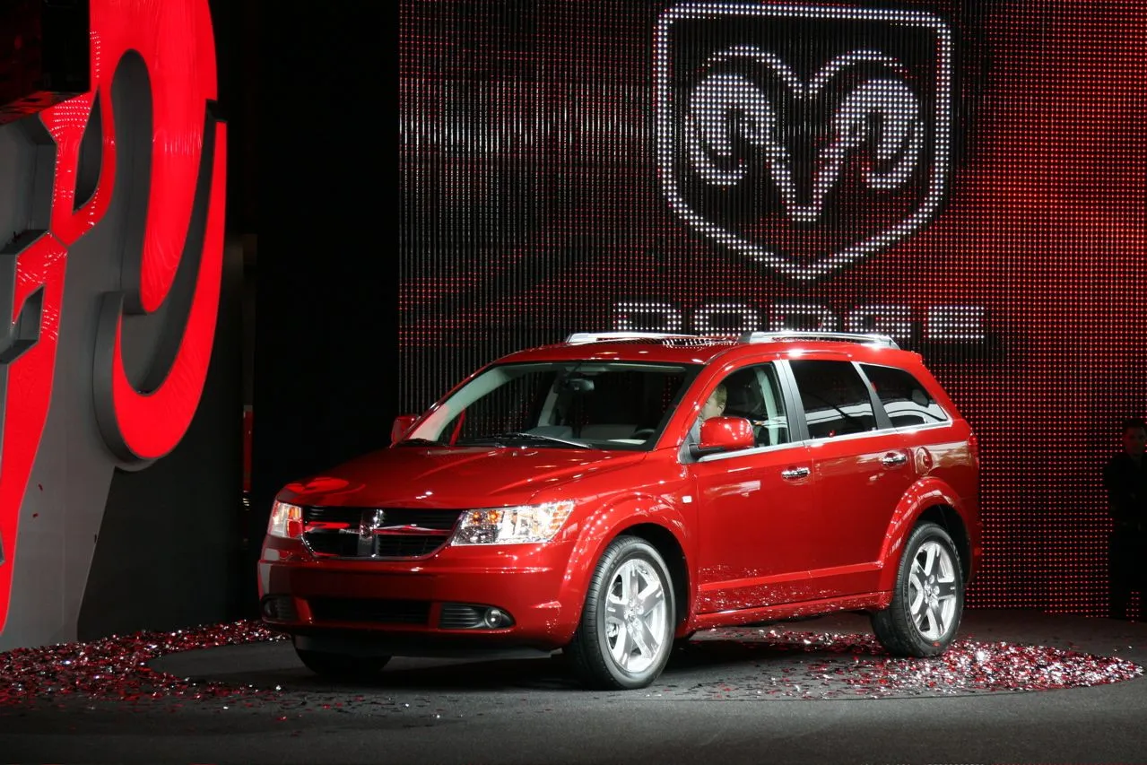 Dodge Journey - Fotos e Imagens | Autos - Cultura Mix