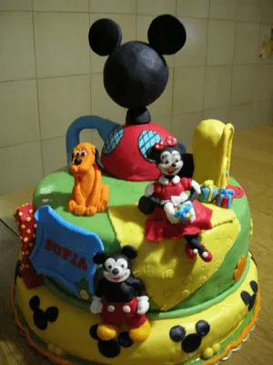 I Dolci di Chiara - Forum • Leggi argomento - Torta Disney play house!