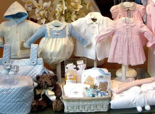 Doña Carmen, moda para bebé en Sevilla | DolceCity.com