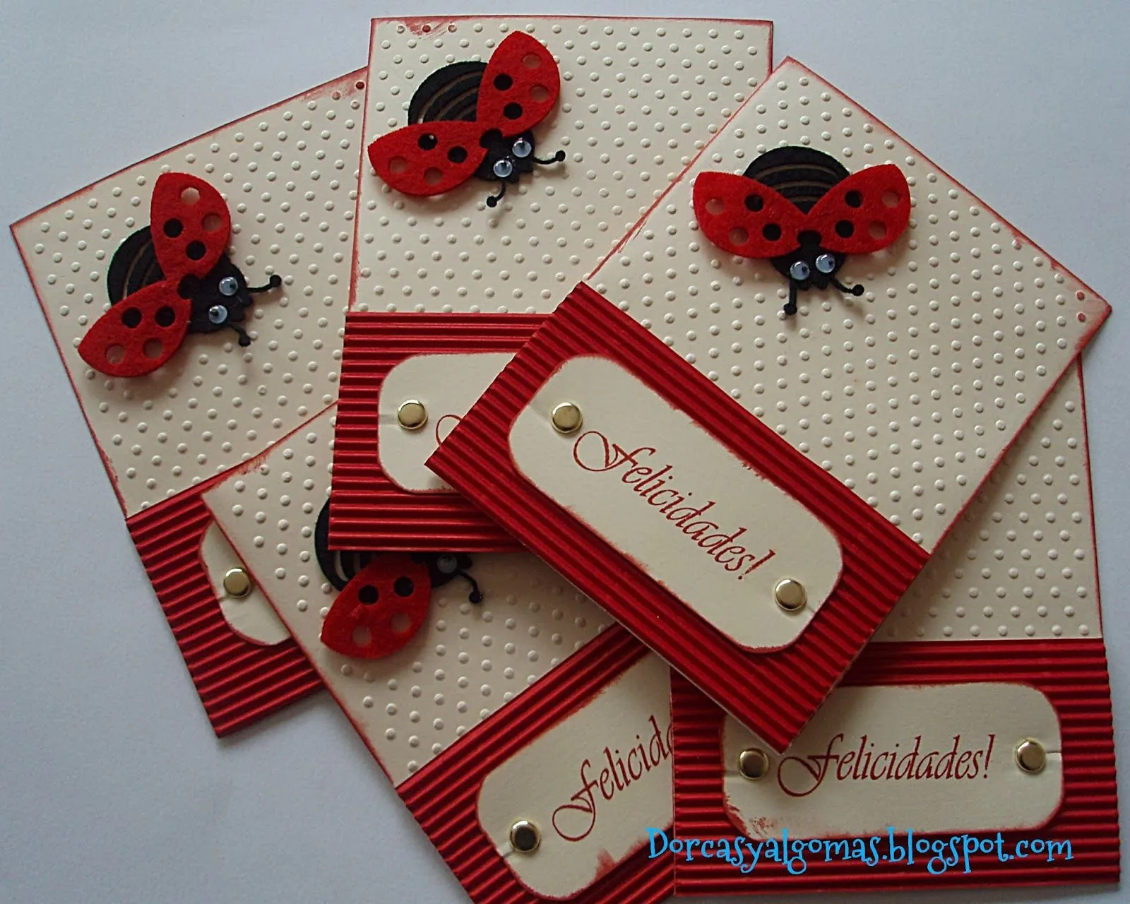 DORCAS Y ALGO MÁS": "TARJETAS FELICITACIÓN-mariquitas fieltro"