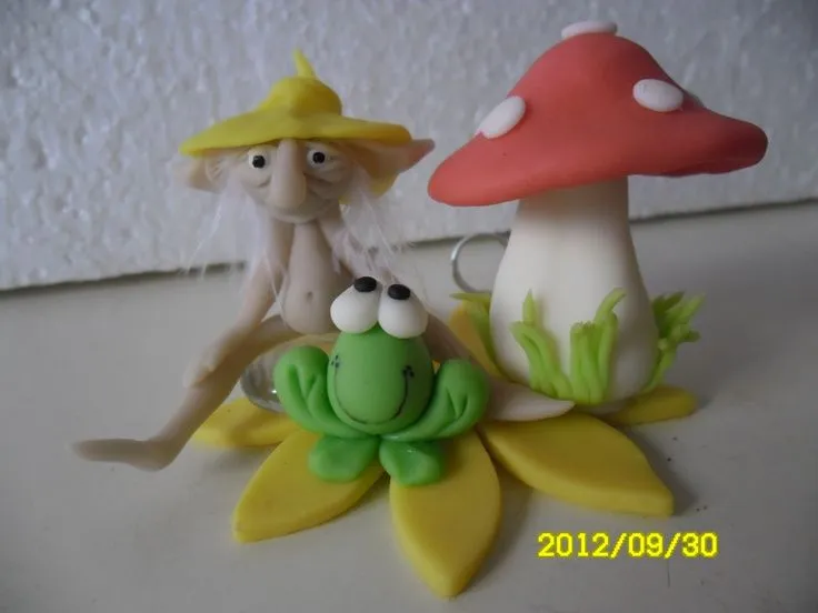 Duende en porcelana fria. | DUENDES mis Trabajos | Pinterest