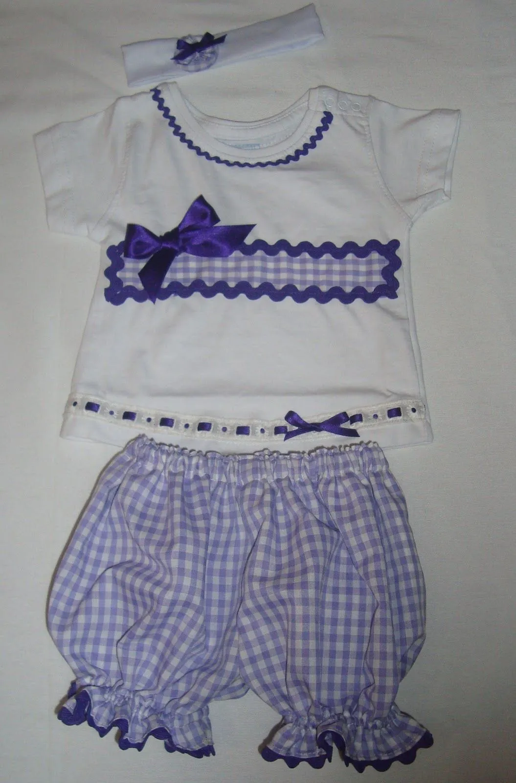 Dulce Agujita: Conjunto camiseta decorada con pololo niña y niño