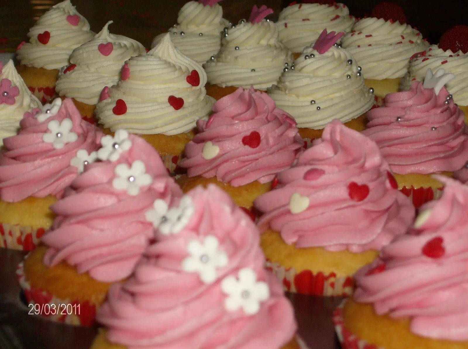 Dulce Anna Repostería Casera: Cupcake y cookies 15 años