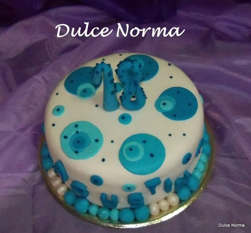 Dulce Norma Pastelería Artesanal: Torta 18 Años