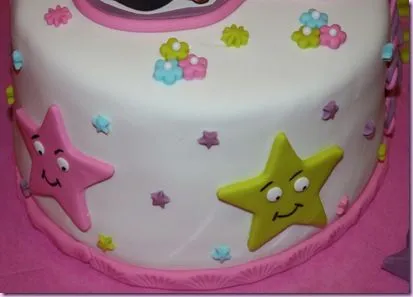 Dulces Ainmar: Tarta Dora la Exploradora.