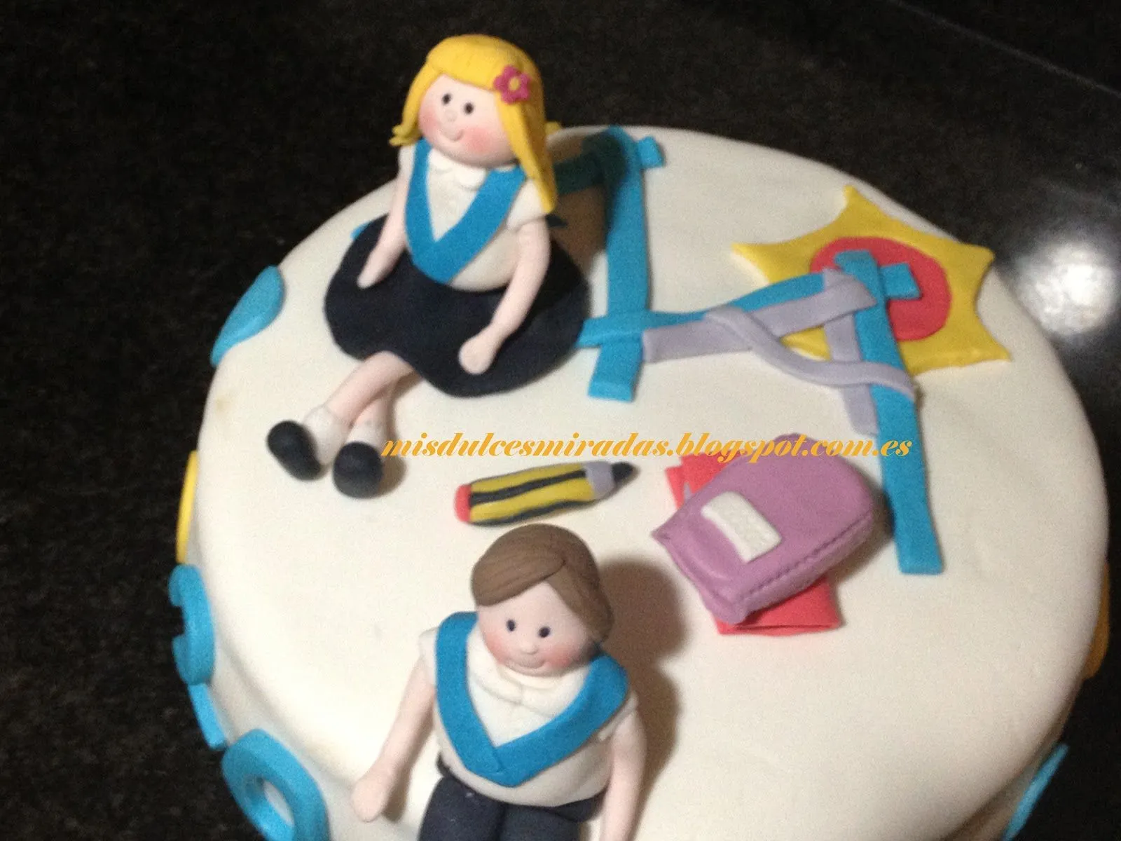 Mis Dulces Miradas: Tarta de Graduación de Infantil para Alejandro