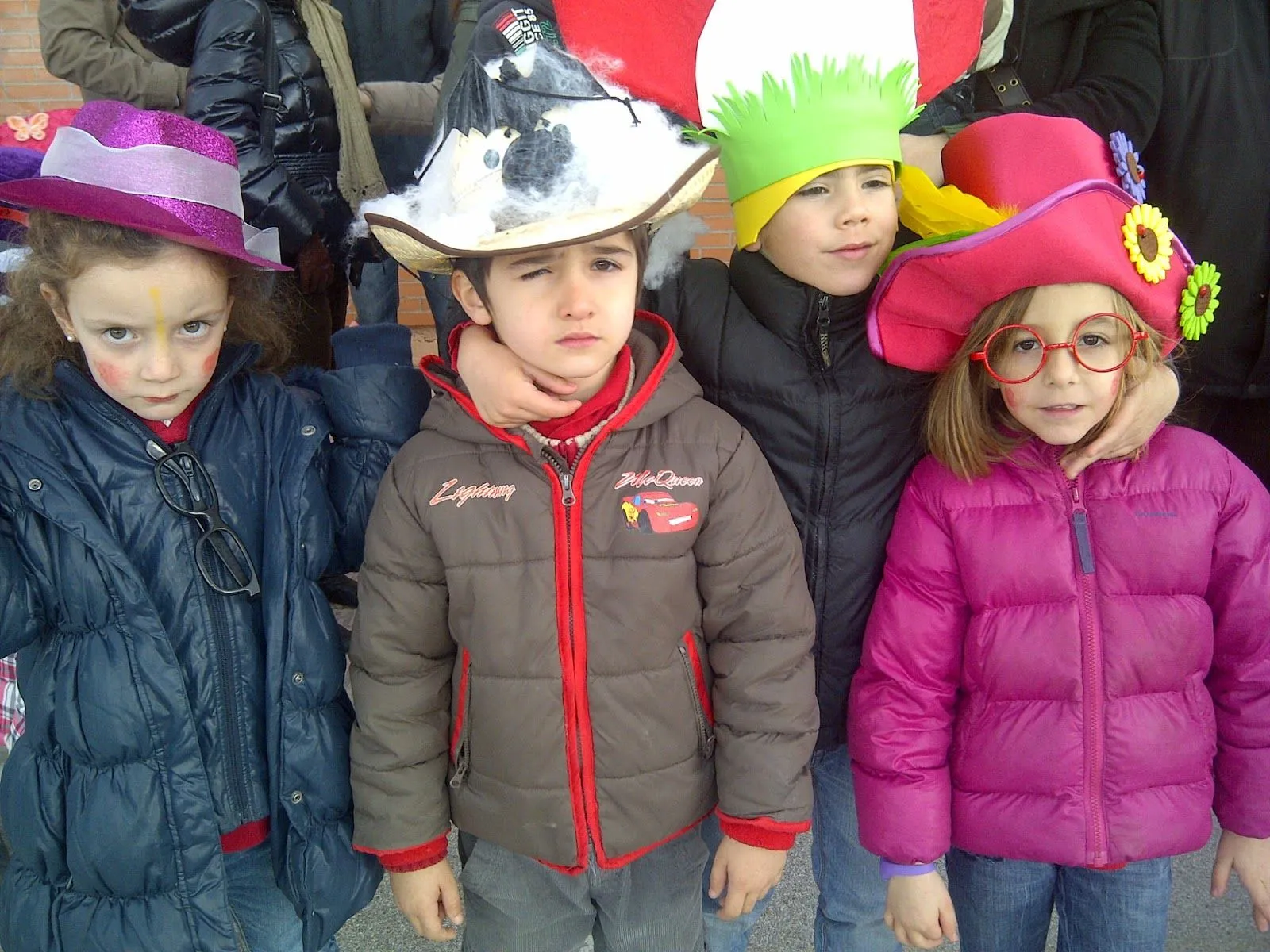 Educacion Infantil. CEIP Aldebarán: LOS SOMBREROS DIVERTIDOS