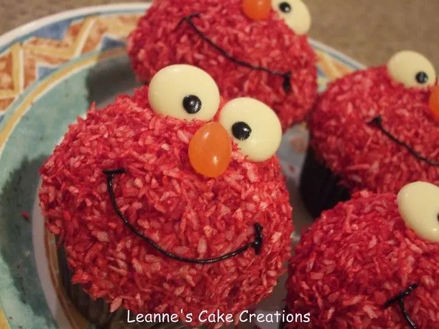 Elmo Muffins | Flickr - Photo Sharing!