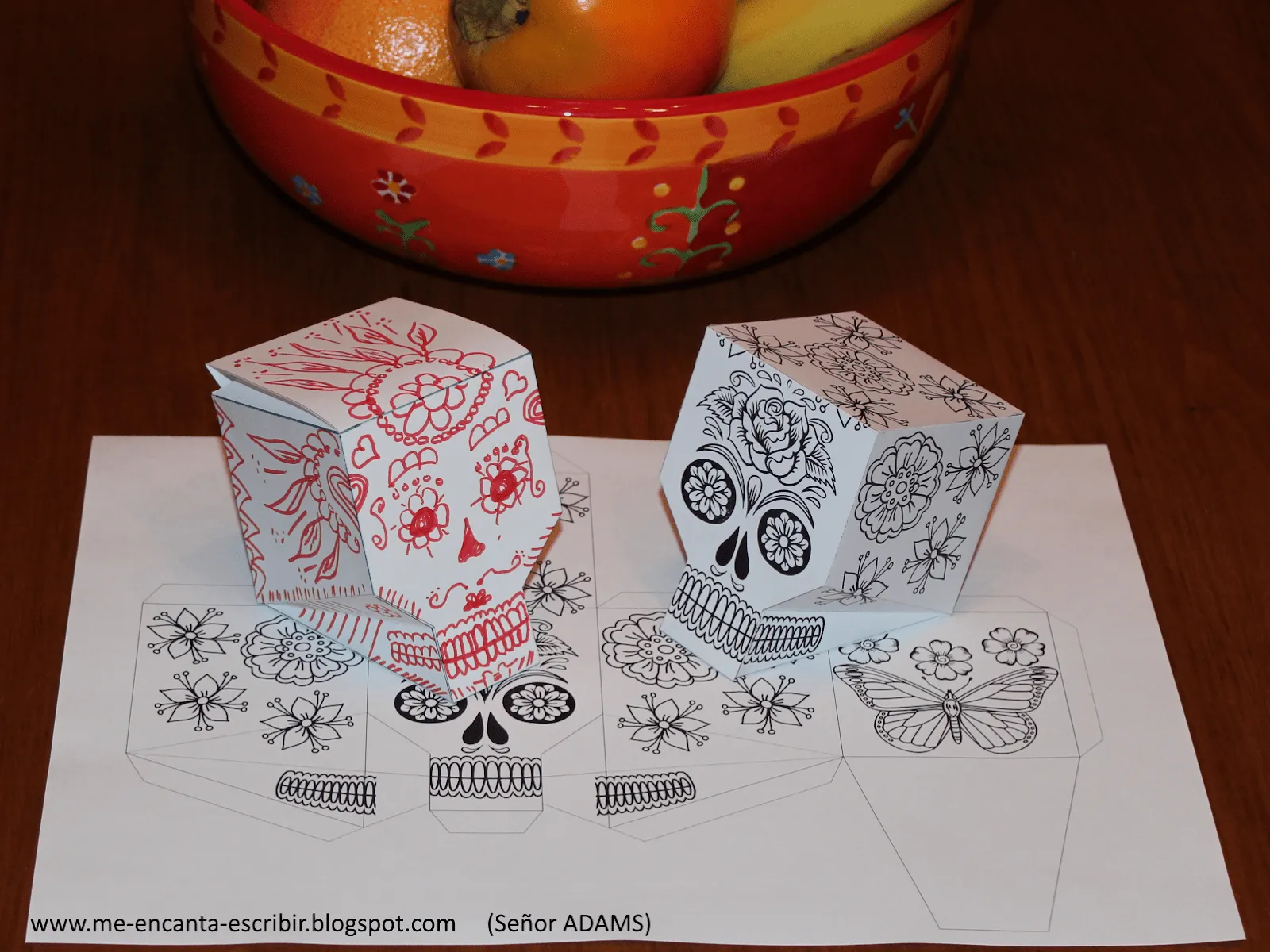 Me encanta escribir en español: Calavera de papel en 3D