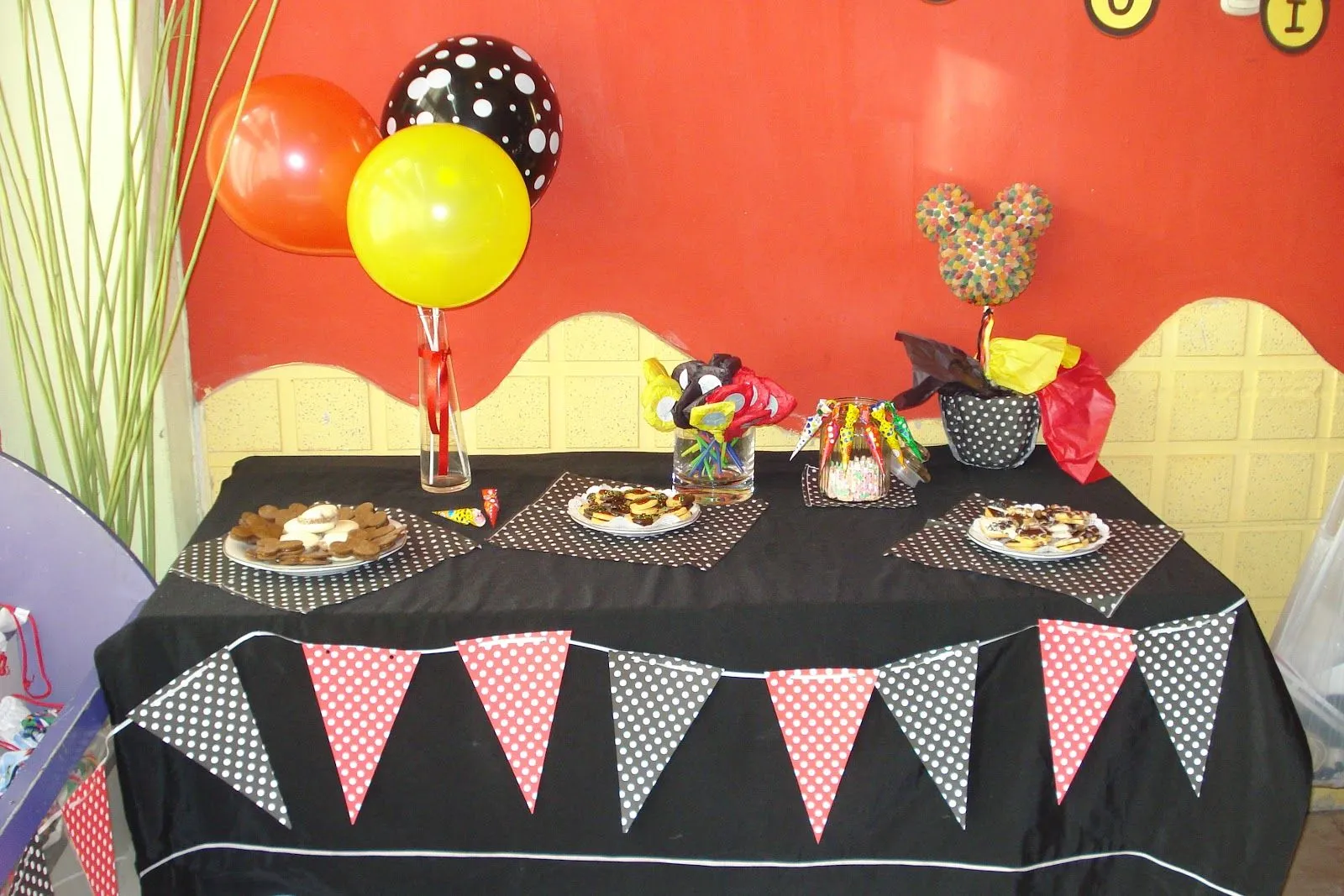 Encuentros&Delicias: Mesa temática de Mickey