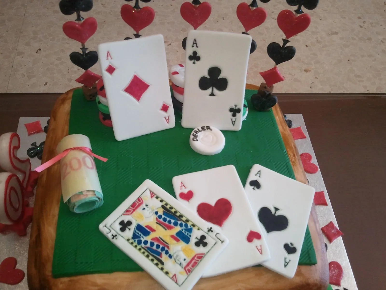 Endulza tu cocina: Tarta fondant poker!