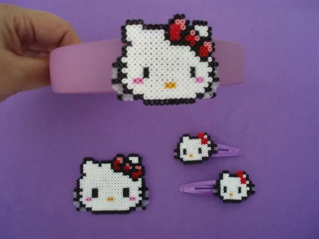 Enjoy the HandMade: Hama Beads Hello Kitty Accesorios