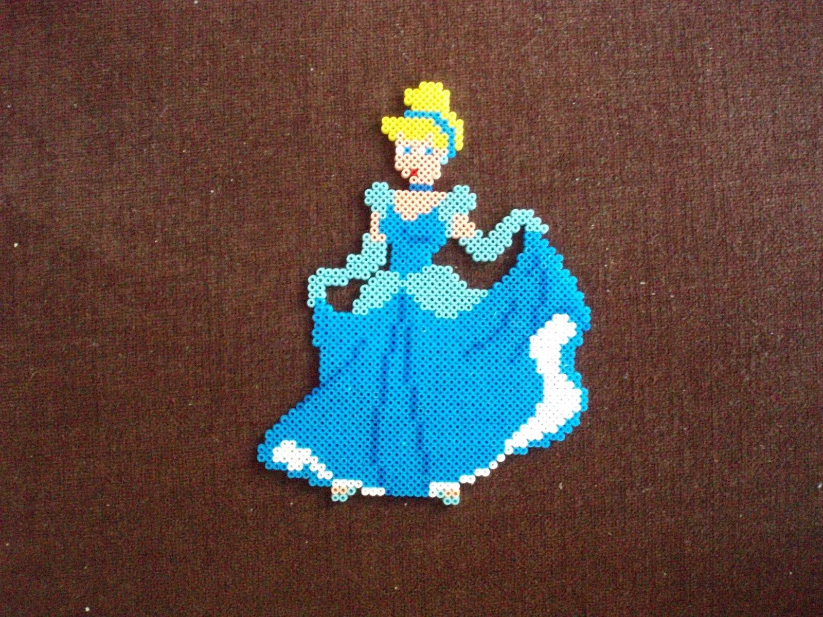 Enjoy the HandMade: Hama Beads para niños VI Espejos Princesas