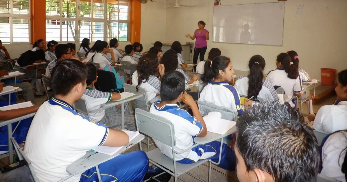 EnlaceVeracruz212 :. Exigen padres de familia Reanudación de ...