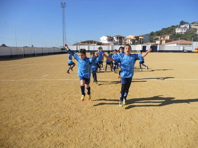 ESCUELA MUNICIPAL DE FÚTBOL 7 DE ALMOGIA: Ejercicios de futbol ...