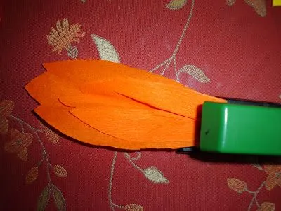 LA ESENCIA DE MI PROPIA EXISTENCIA.: DISFRAZ DE GIRASOL, PASO A PASO.