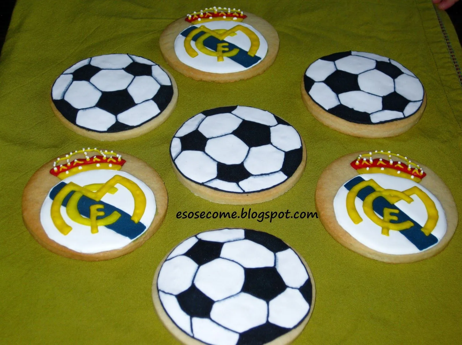 Eso... ¿se come?: Galletas fútbol: Balón y del Real Madrid