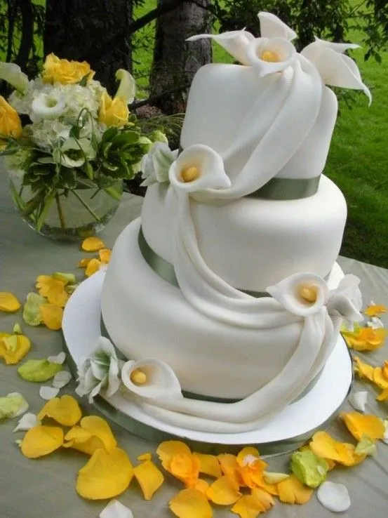 Especiales Fondant Pasteles De Boda ♥ Delicioso Pastel De Boda ...