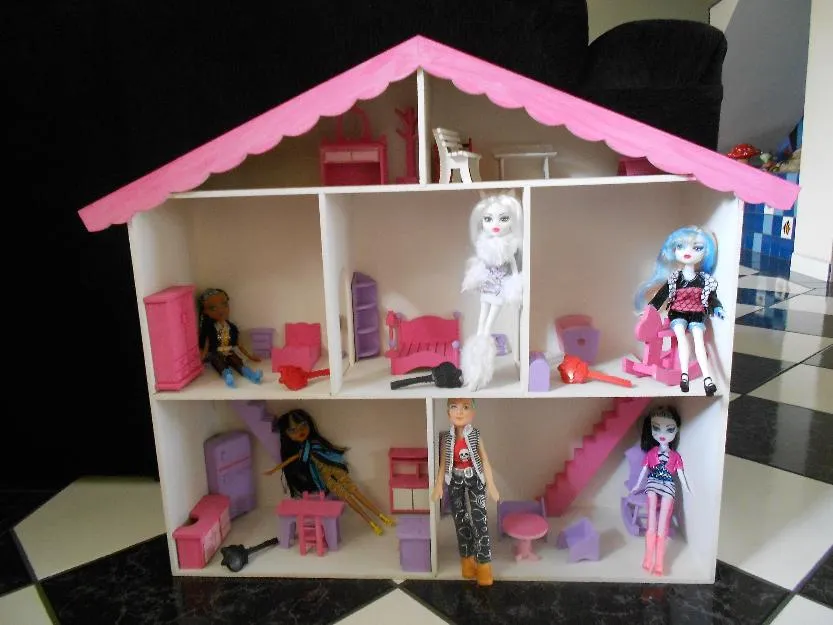 estante casa da barbie monster high lugares bonecas | Vazlon Brasil