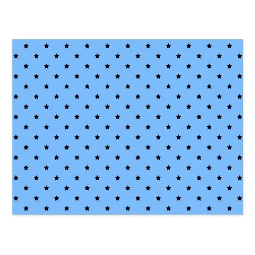 Poco estrellas negras en un fondo azul claro tarjeta postal | Zazzle