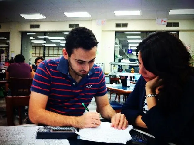 Estudiando en Centrales, Campus Monterrey | Flickr - Photo Sharing!