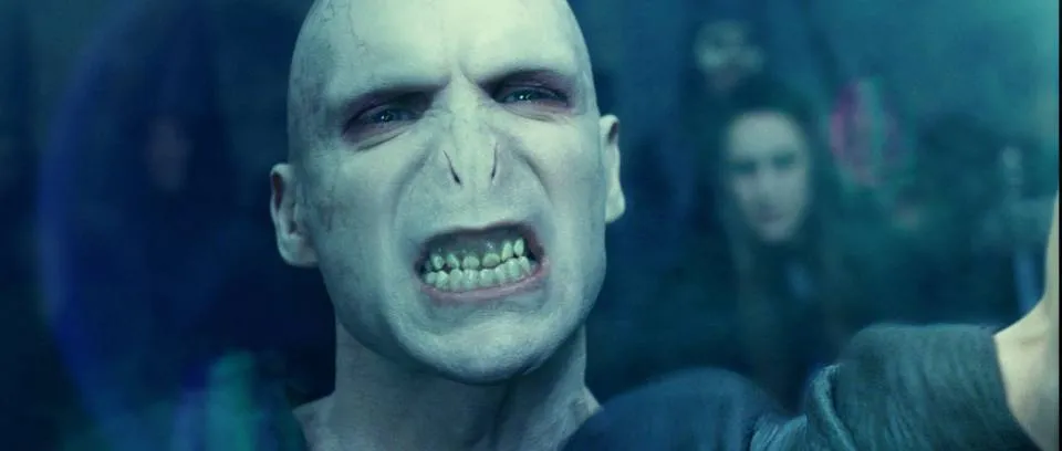 Estudio Revela que Avatar de Lord Voldemort Genera Maldad en la ...