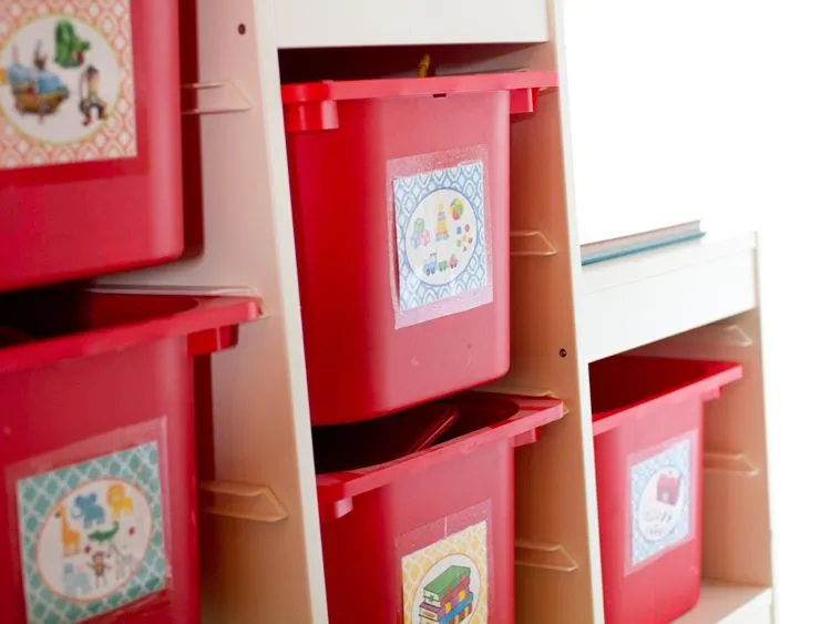 Etiquetas para ordenar los juguetes de los niños - Imprimibles gratis - My Berry Own