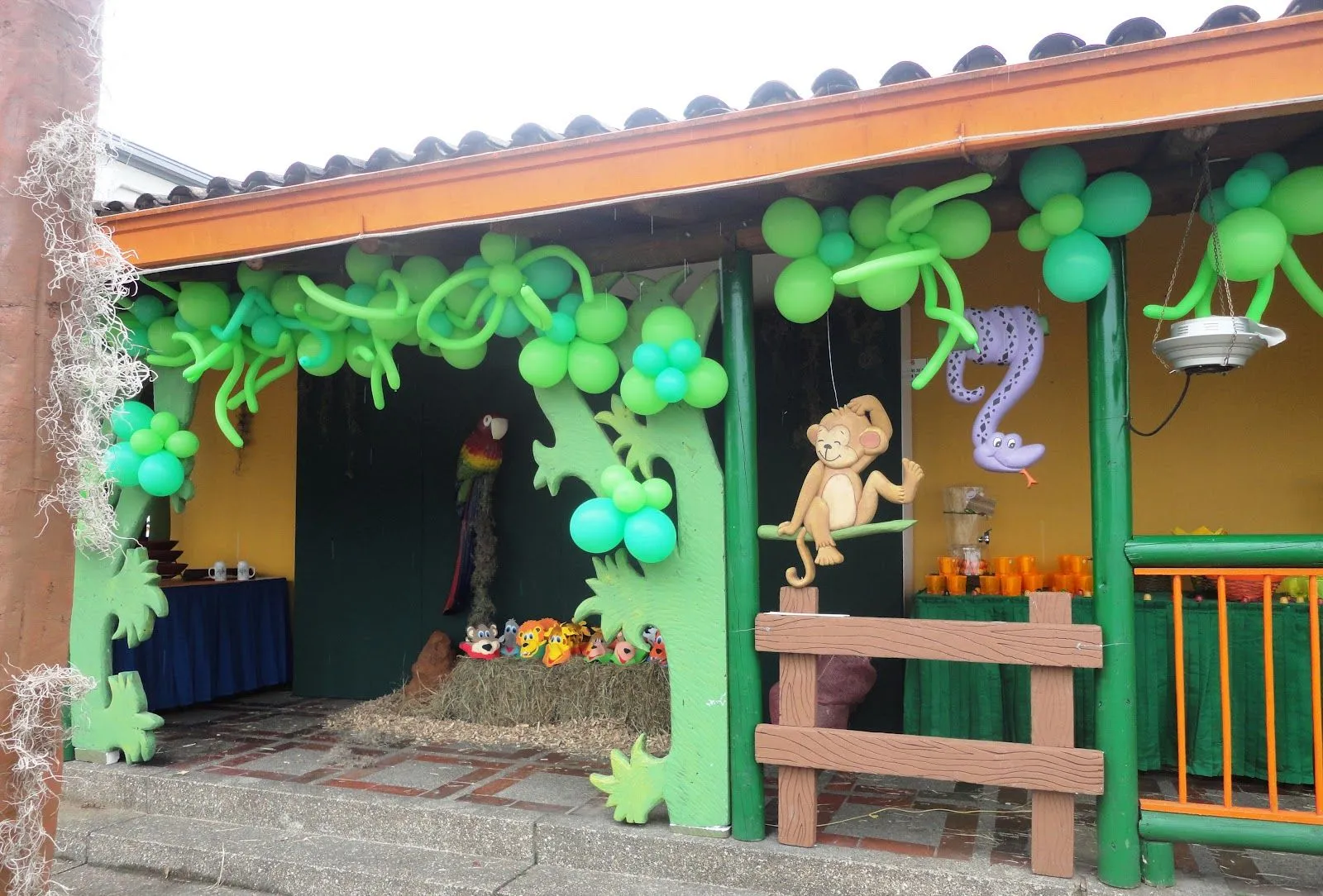 Decoración de fiestas infantiles safari - Imagui