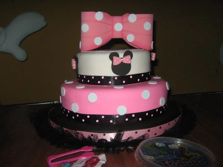 Todo Para Eventos: PASTELES Y DULCES.