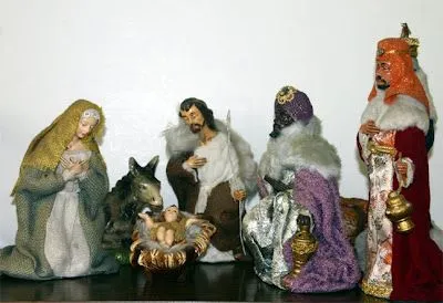 EXPOSICIÓN «NAVIDAD 2008»: - La figura Candela del Belén o en ...