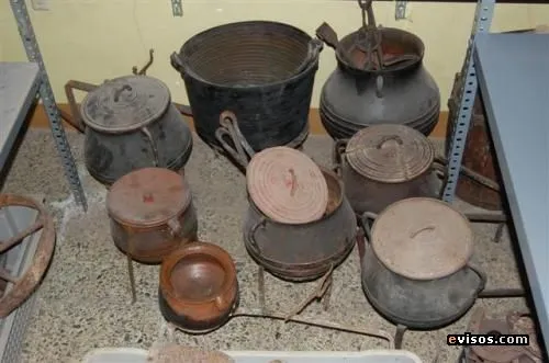 Fabula La Olla de Cobre y la de Barro | Leyendas Cuentos Poemas