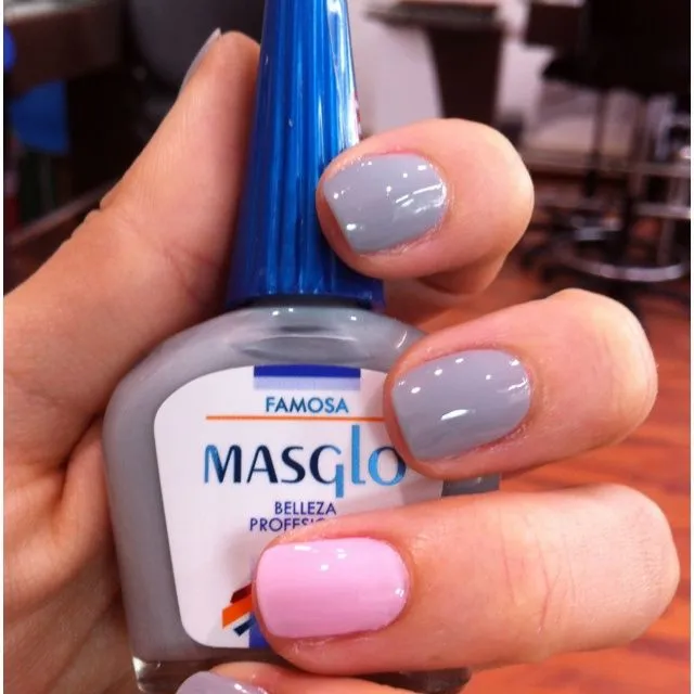 Famosa con Masglo | uñas Masglo | Pinterest