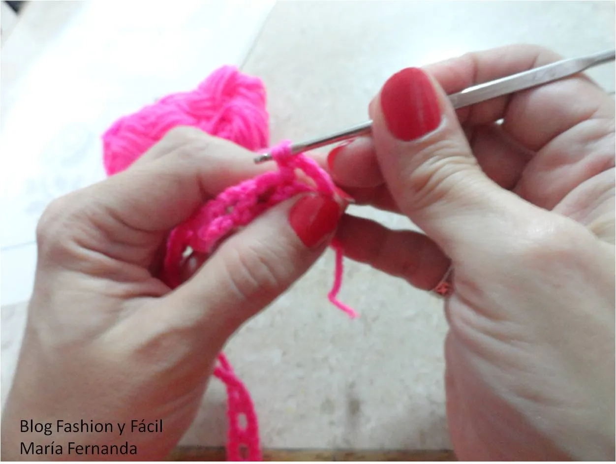 Fashion y Fácil DIY: Cómo tejer una rosa en punto red a ganchillo ...