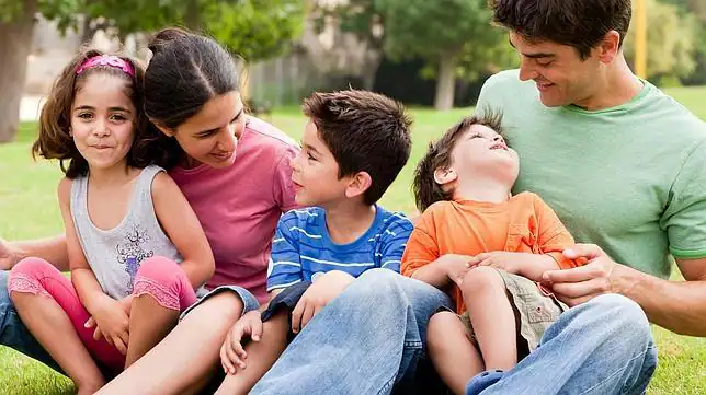 Cómo hacer felices a nuestros hijos - ABC.es