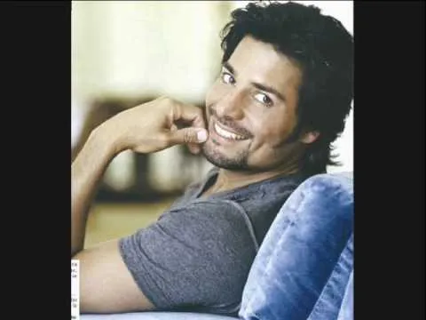 Feliz cumpleaños Chayanne - YouTube