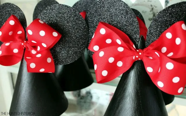 Gorros de cumpleaños de Mickey Mouse - Imagui