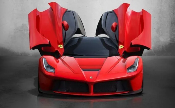 Ferrari LaFerrari, larga vida al rey de los superdeportivos híbridos