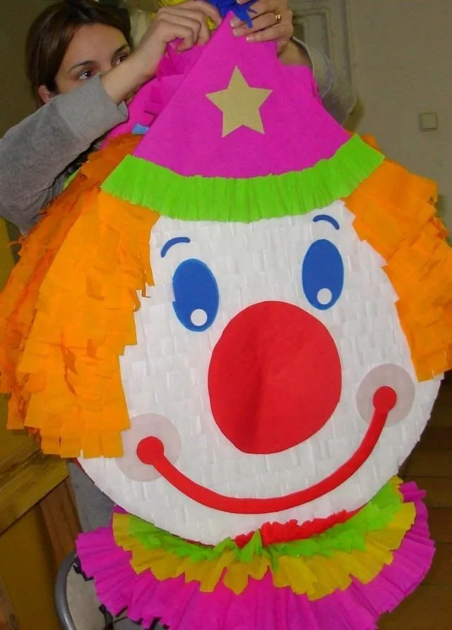 Fiesta temática EL CIRCO | PIÑATA-