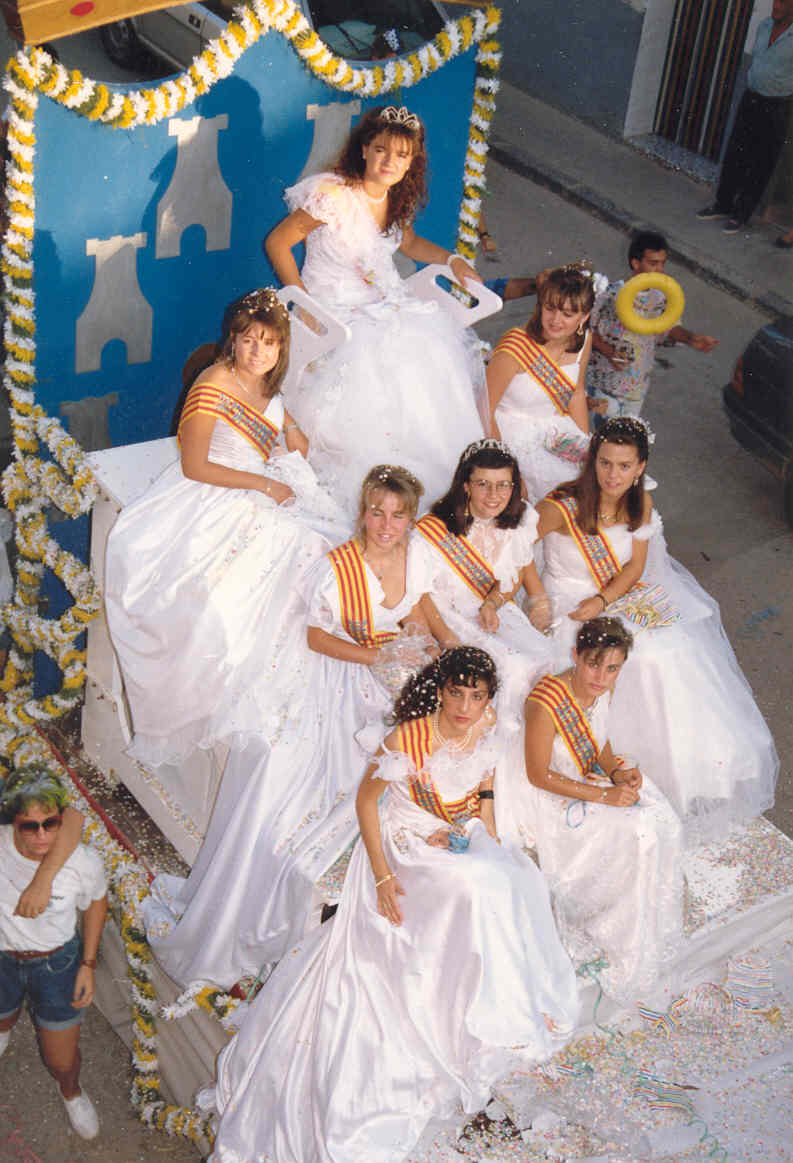 FIESTAS , CARROZAS Y REINAS DE HIJAR.: CARROZAS DE REINAS Y DAMAS ...