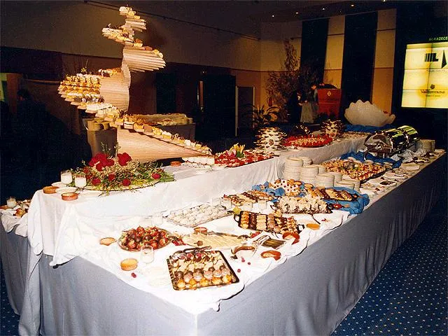 Fiestas con encanto: Decoración de un buffet