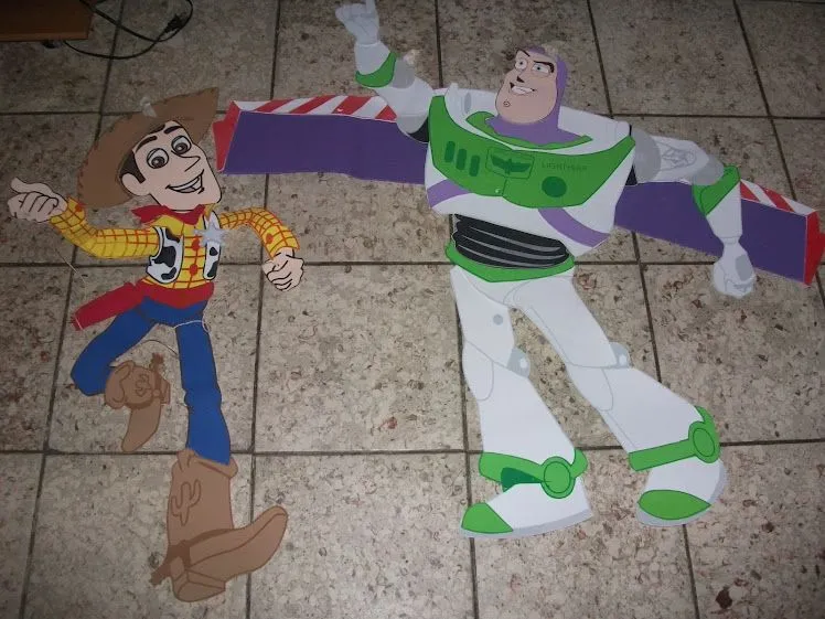 Figuras de fomi de Buzz Lightyear - Imagui